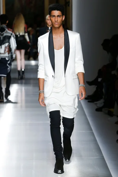 Look 59